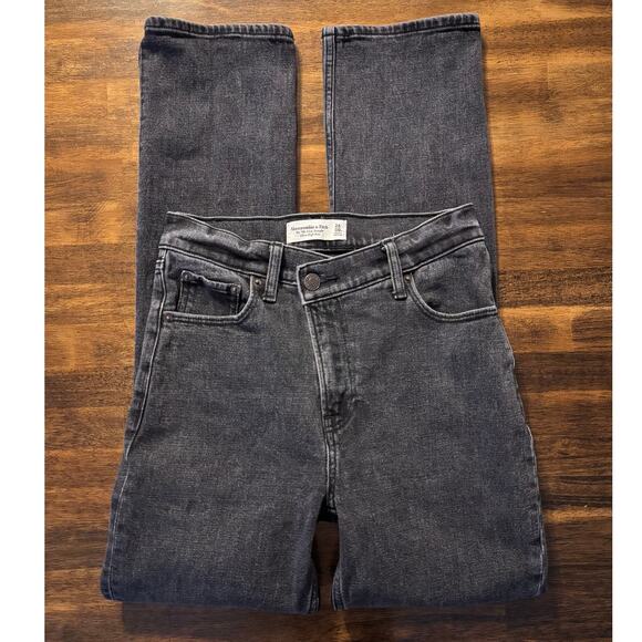 Abercrombie Women's 00 24 x 29 Jeans 90's Slim Straight Ultra High Asymmetrical - Picture 3 of 11